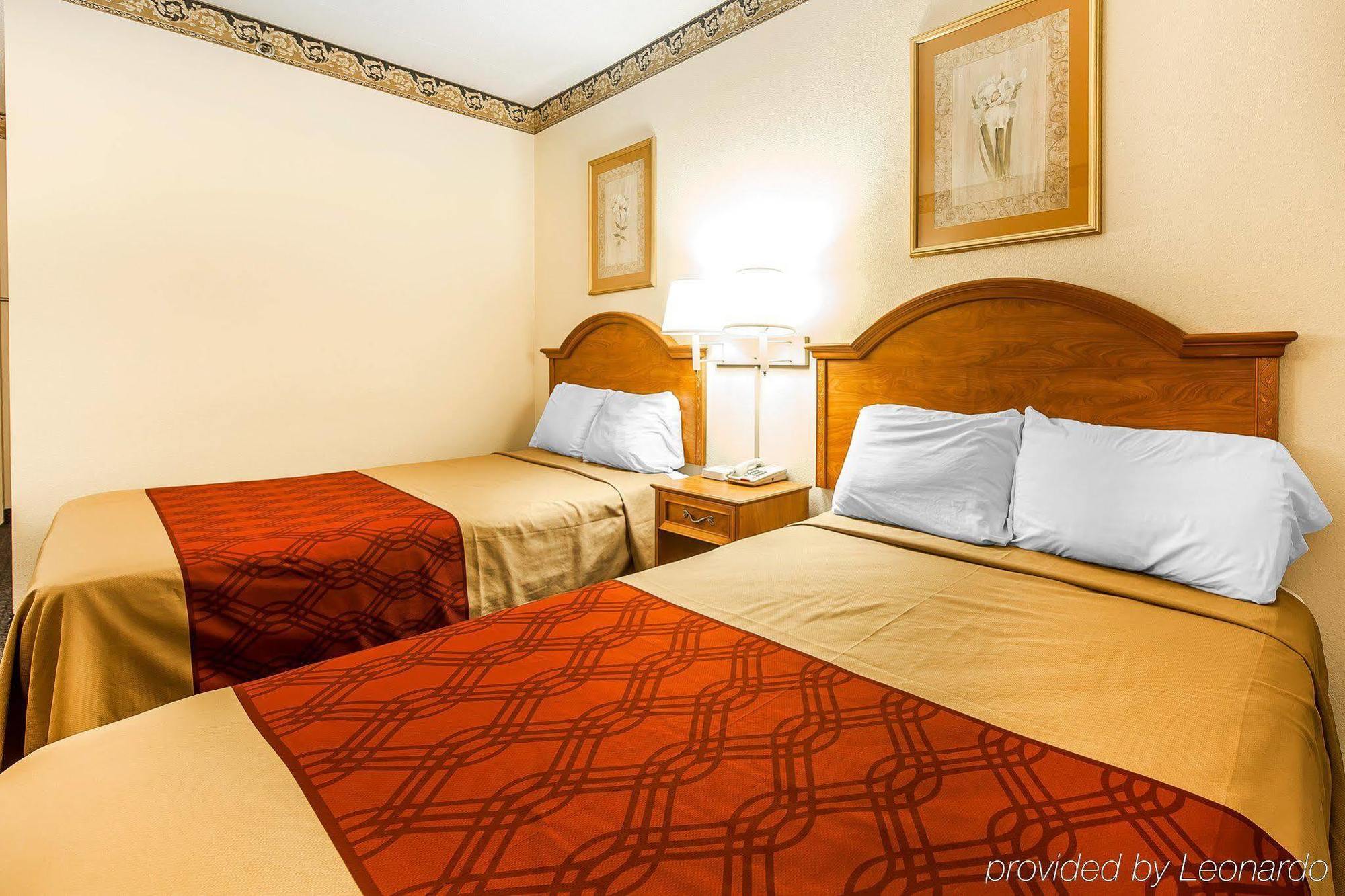Econo Lookout Mountain Lodge